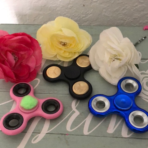 Figet spinner *only two* - Picture 2 of 2